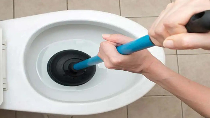آیا می توان با فنر لوله بازکنی شی افتاده را بیرون آورد؟
